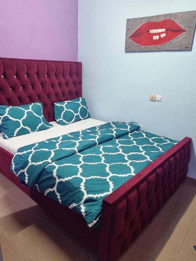Residence Sighaka - Studio Meuble Vip Avec Wifi, Gardien, Parking 두알라 외부 사진